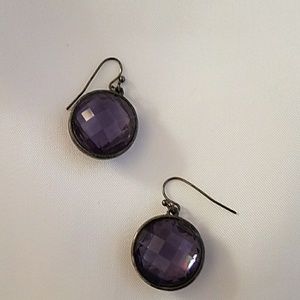 Vera Wang Purple Gorgeous faceted earrings